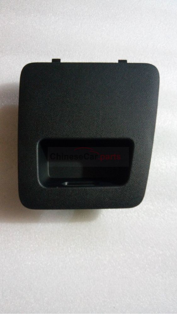 Upper storage box on the dashboard 5306510-BQ01 for Changan