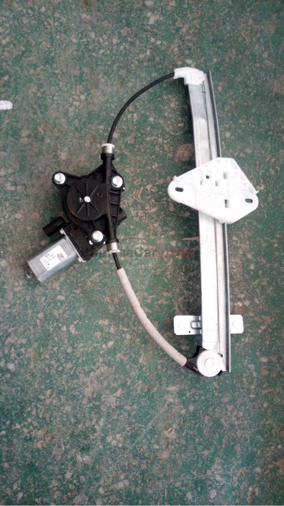Rear door shaking machine 6204200-CN02-AA for Changan
